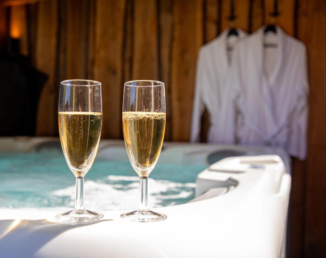 B&B Joli Met Prive Wellness เวเมลดิงเงอ ภายนอก รูปภาพ